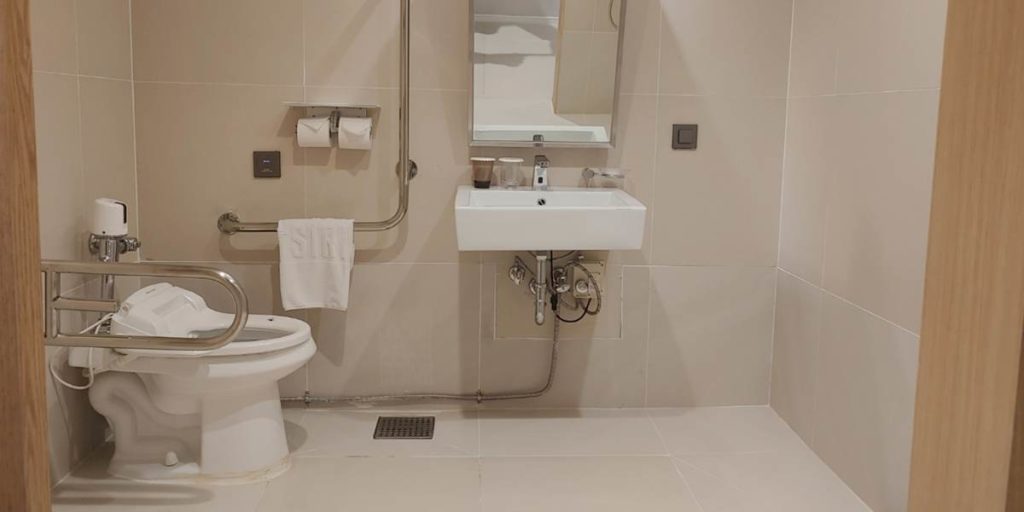 Les normes pour bien aménager une douche PMR en tout sécurité Les normes pour bien aménager une douche PMR en tout sécurité